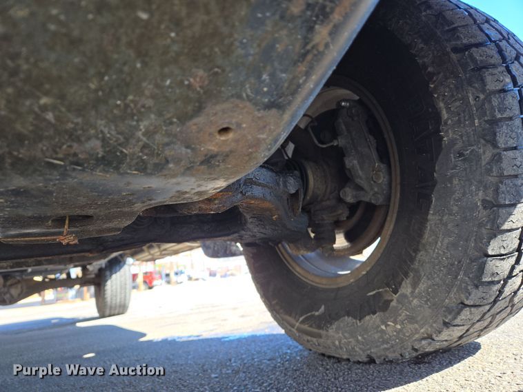 image for item DS5270 2000 Toyota Tundra Limited Access Cab pickup truck