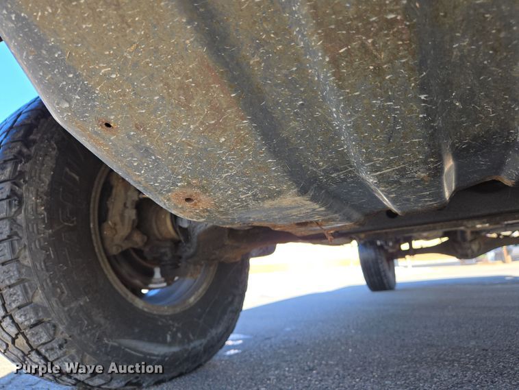 image for item DS5270 2000 Toyota Tundra Limited Access Cab pickup truck