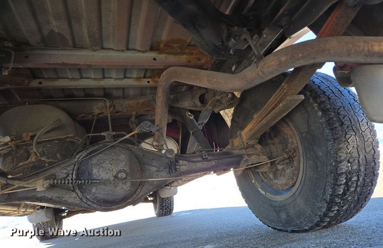 image for item DS5270 2000 Toyota Tundra Limited Access Cab pickup truck