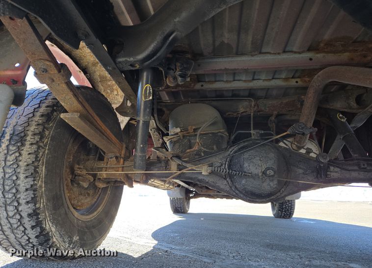 image for item DS5270 2000 Toyota Tundra Limited Access Cab pickup truck