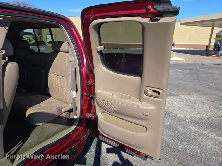 image for item DS5270 2000 Toyota Tundra Limited Access Cab pickup truck