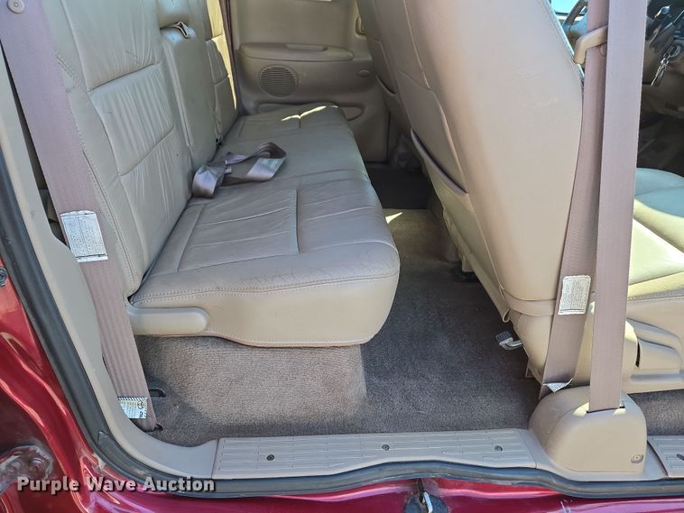 image for item DS5270 2000 Toyota Tundra Limited Access Cab pickup truck