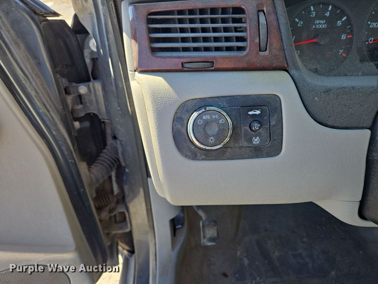 image for item DS5285 2010 Chevrolet Impala 