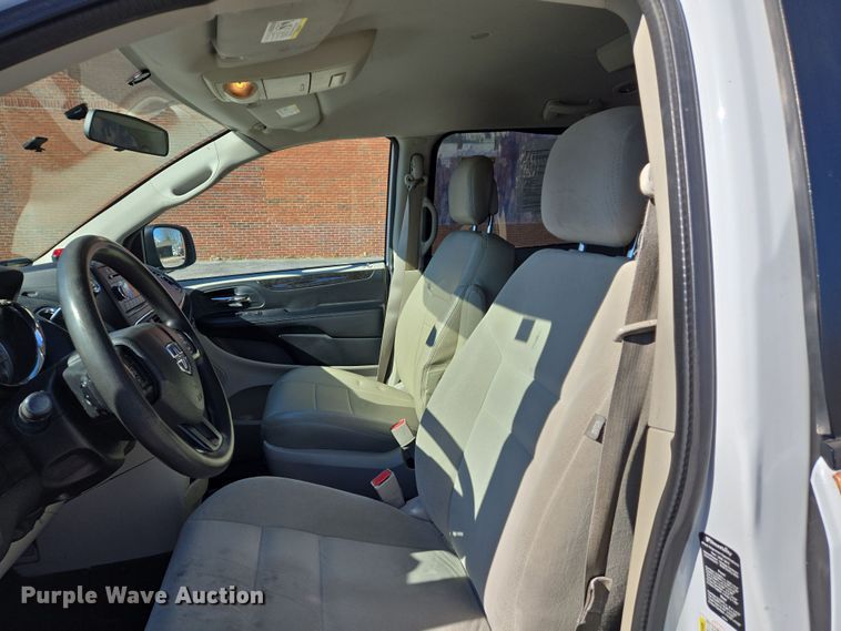 image for item DS5291 2015 Dodge Grand Caravan handicap accessible van