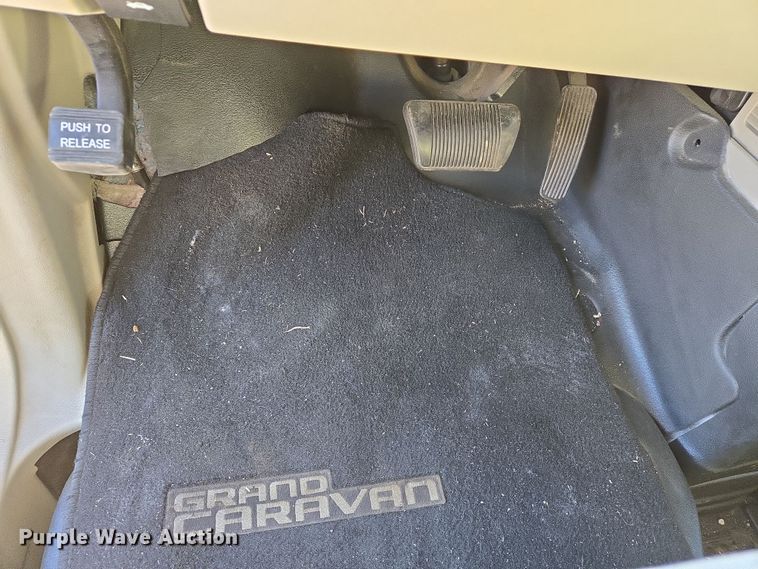 image for item DS5291 2015 Dodge Grand Caravan handicap accessible van