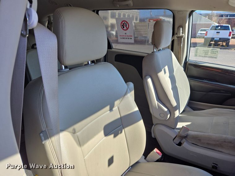 image for item DS5291 2015 Dodge Grand Caravan handicap accessible van