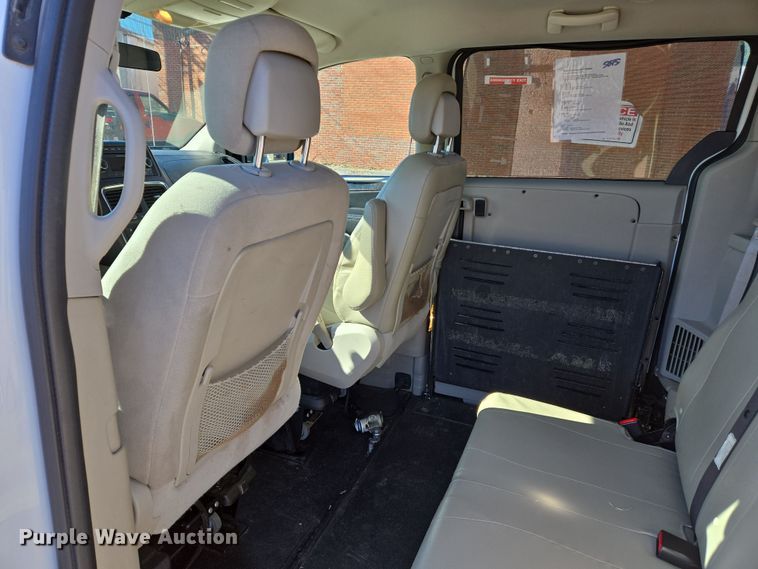 image for item DS5291 2015 Dodge Grand Caravan handicap accessible van
