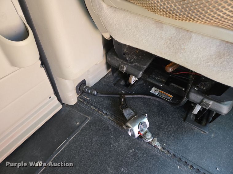 image for item DS5291 2015 Dodge Grand Caravan handicap accessible van