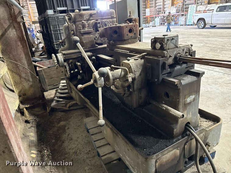 image for item DT0611 Hitachi H.B.F. 5A turret lathe