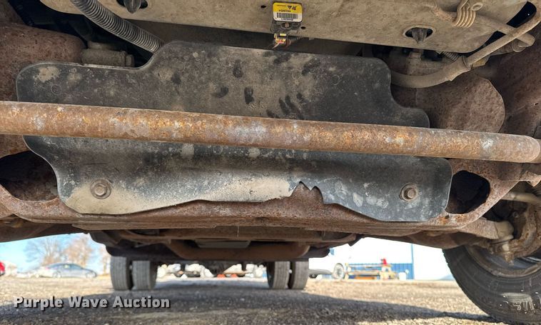 image for item DT0613 2010 Chevrolet Express box truck