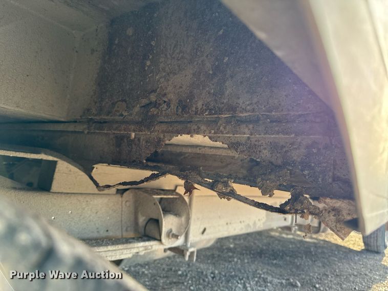 image for item DT0613 2010 Chevrolet Express box truck