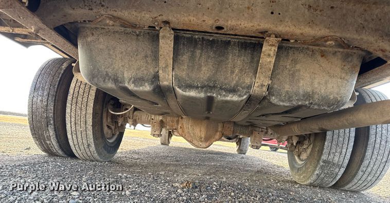 image for item DT0613 2010 Chevrolet Express box truck