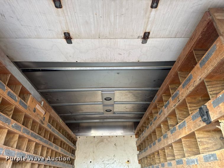 image for item DT0613 2010 Chevrolet Express box truck