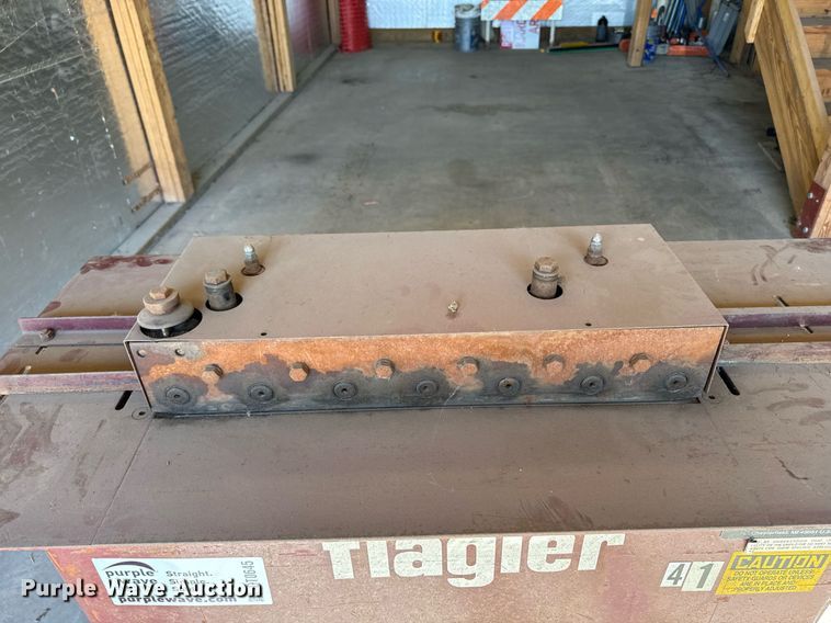 image for item DT0645 Roll formers