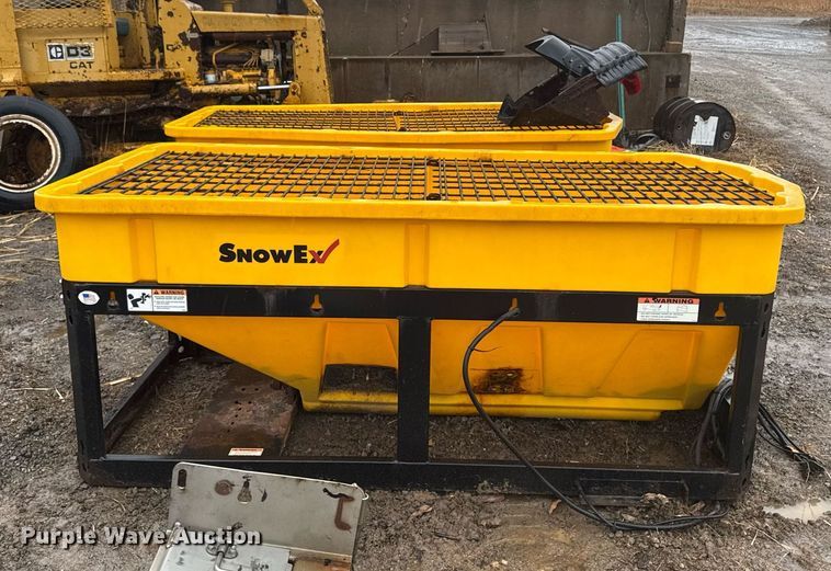 image for item DT0665 (2) Snow Ex spreaders