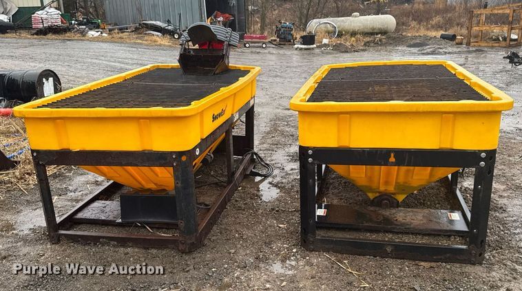 image for item DT0665 (2) Snow Ex spreaders