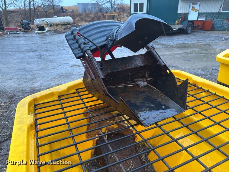 image for item DT0665 (2) Snow Ex spreaders