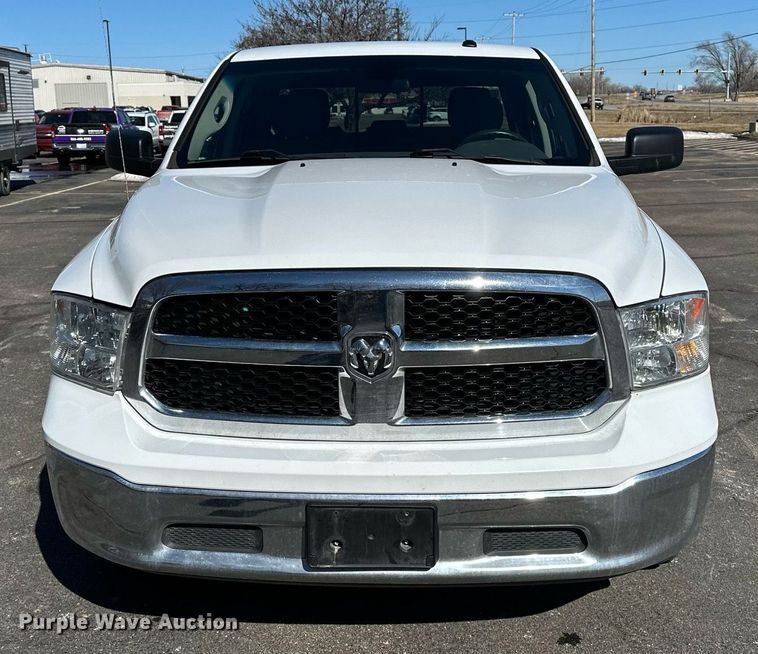 image for item DT4501 2019 Dodge Ram 1500 Classic Crew Cab pickup truck