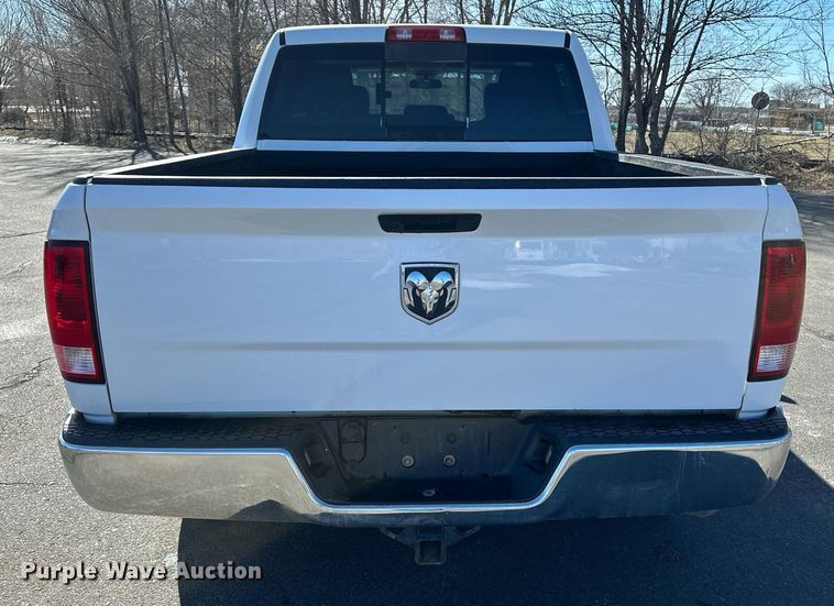 image for item DT4501 2019 Dodge Ram 1500 Classic Crew Cab pickup truck