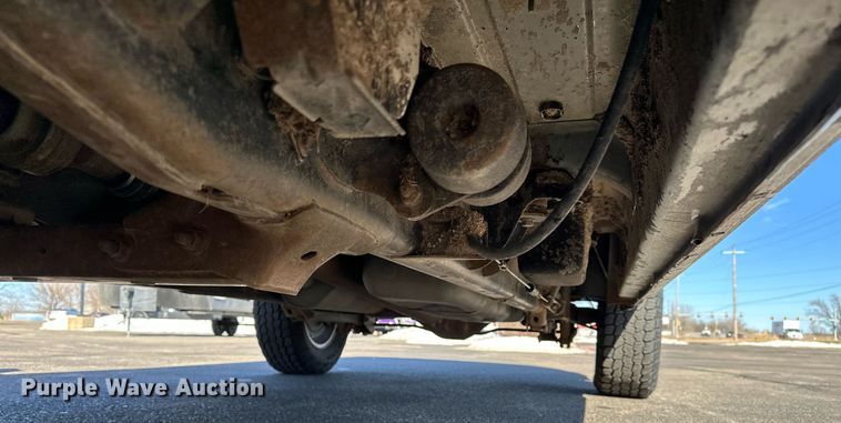 image for item DT4501 2019 Dodge Ram 1500 Classic Crew Cab pickup truck