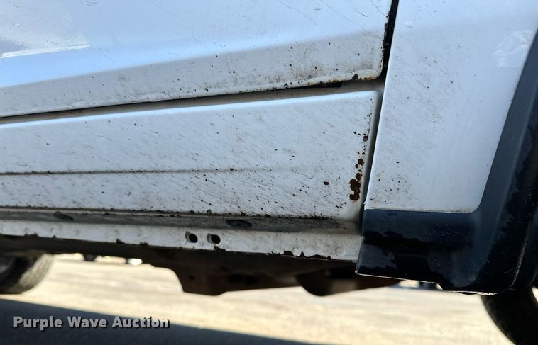 image for item DT4501 2019 Dodge Ram 1500 Classic Crew Cab pickup truck