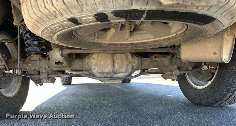 image for item DT4501 2019 Dodge Ram 1500 Classic Crew Cab pickup truck