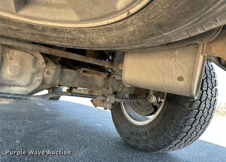 image for item DT4501 2019 Dodge Ram 1500 Classic Crew Cab pickup truck