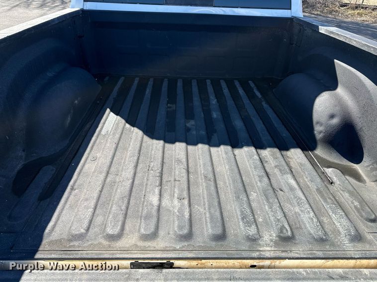 image for item DT4501 2019 Dodge Ram 1500 Classic Crew Cab pickup truck