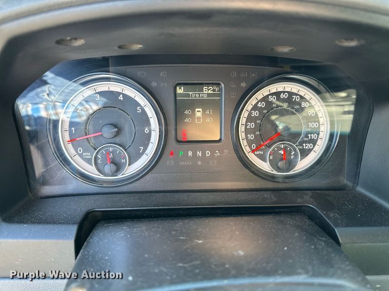 image for item DT4501 2019 Dodge Ram 1500 Classic Crew Cab pickup truck