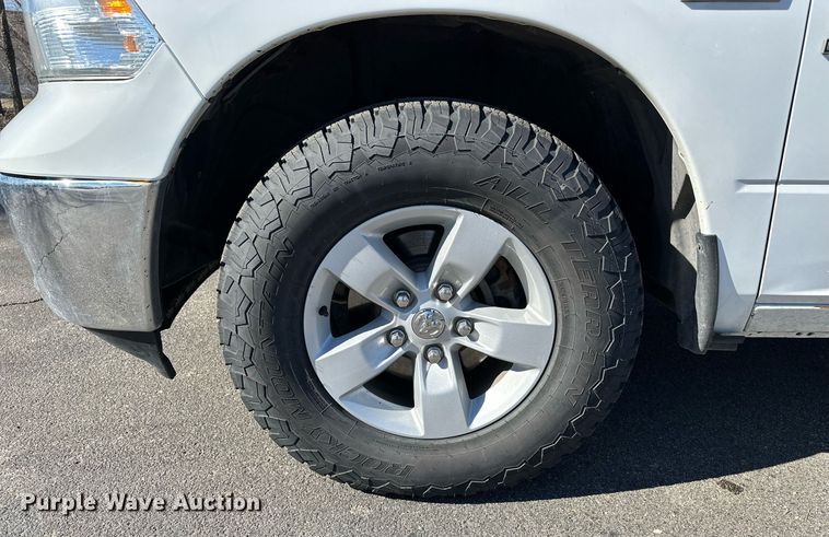 image for item DT4501 2019 Dodge Ram 1500 Classic Crew Cab pickup truck