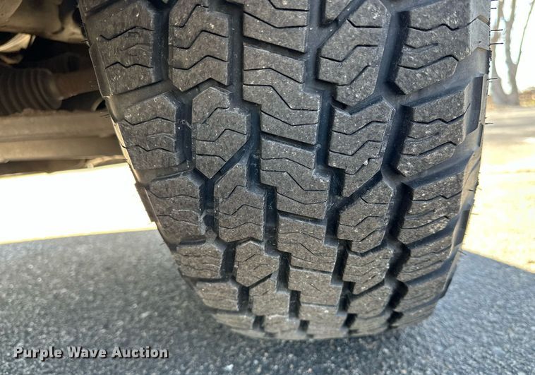 image for item DT4501 2019 Dodge Ram 1500 Classic Crew Cab pickup truck