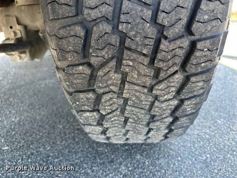 image for item DT4501 2019 Dodge Ram 1500 Classic Crew Cab pickup truck