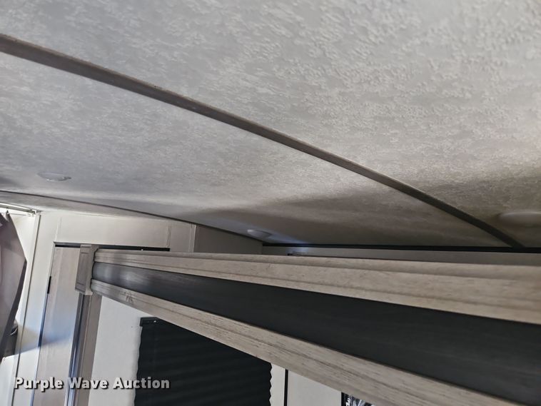 image for item DT4502 2021 Keystone SG295BH21 camper