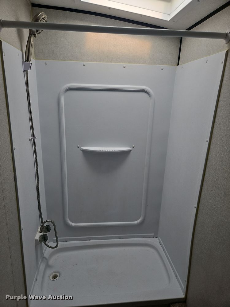 image for item DT4502 2021 Keystone SG295BH21 camper