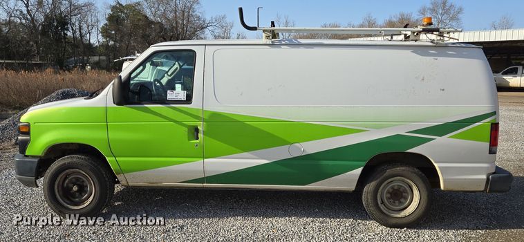 image for item DV1268 2009 Ford E150 van
