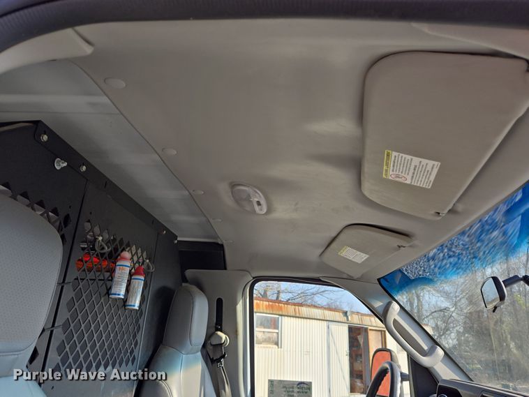 image for item DV1268 2009 Ford E150 van