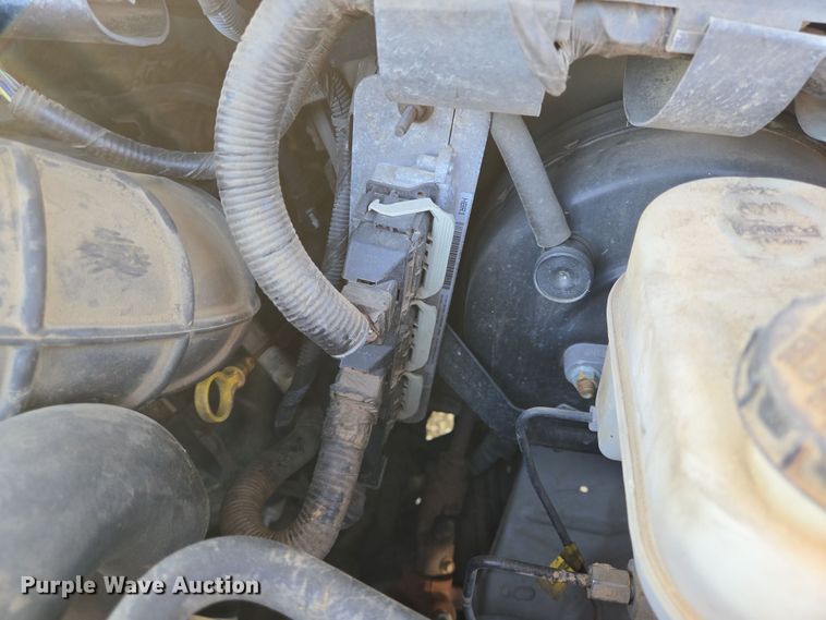 image for item DV1268 2009 Ford E150 van