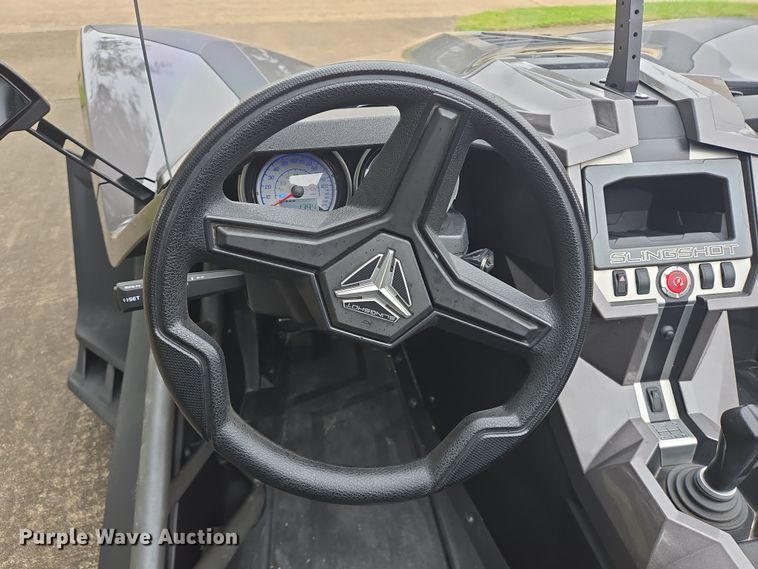 image for item DV1271 2016 Polaris Slingshot S motorcycle