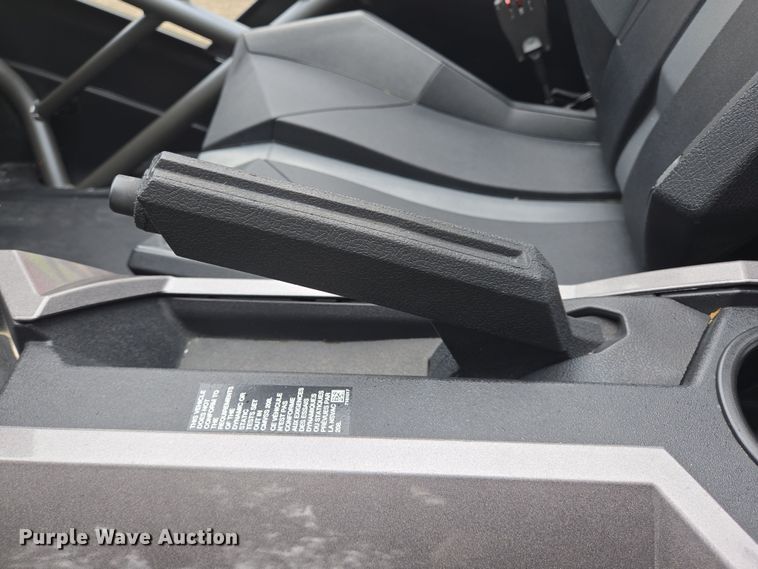 image for item DV1271 2016 Polaris Slingshot S motorcycle