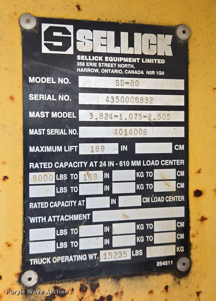 image for item DV1272 2000 Sellick SD-80 forklift