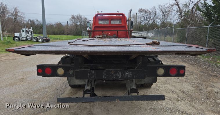 image for item DV1273 2001 Freightliner FL80 rollback truck