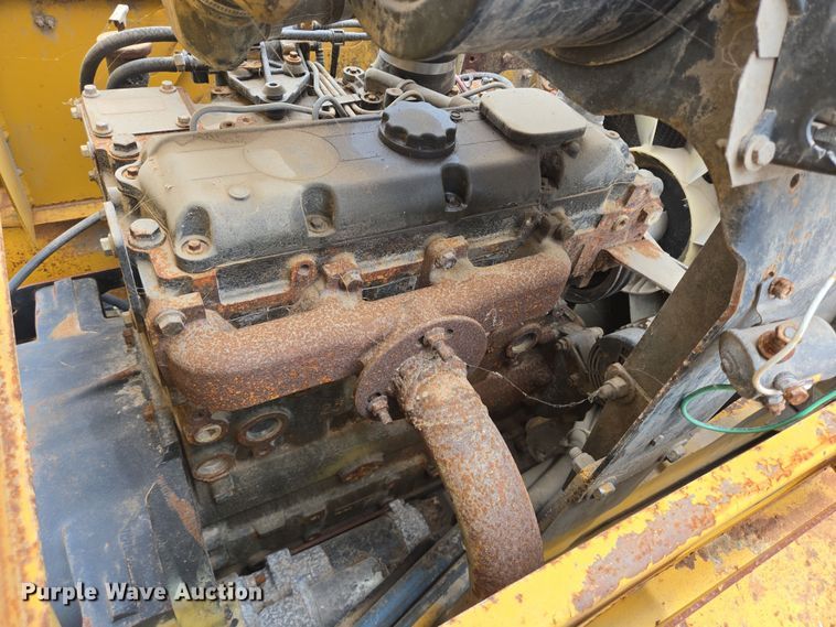 image for item DV1295 2007 MasterCraft MC-6-2127 forklift