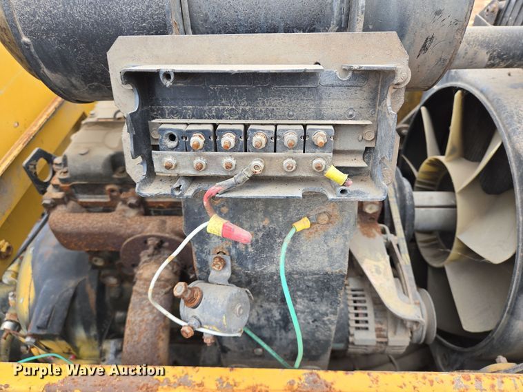 image for item DV1295 2007 MasterCraft MC-6-2127 forklift