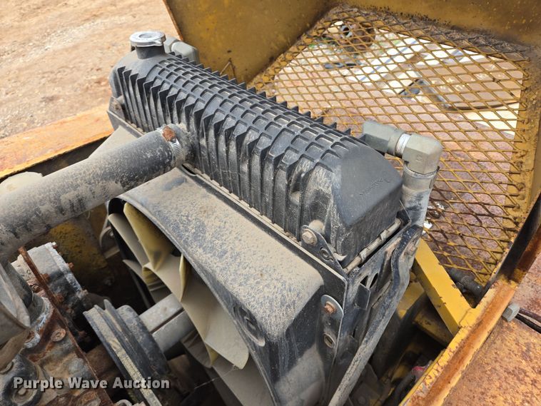 image for item DV1295 2007 MasterCraft MC-6-2127 forklift