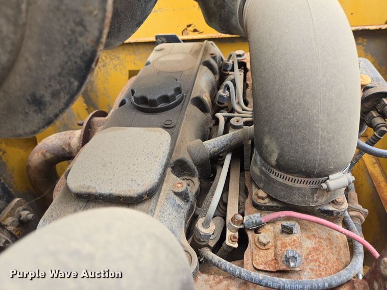 image for item DV1295 2007 MasterCraft MC-6-2127 forklift