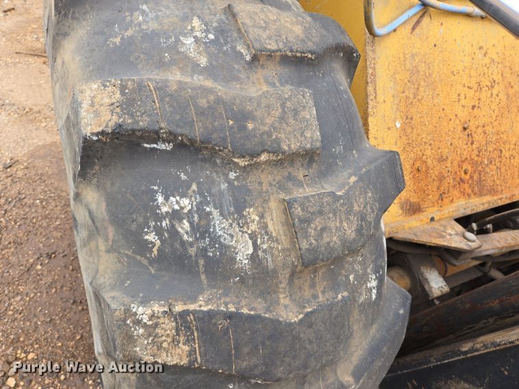 image for item DV1295 2007 MasterCraft MC-6-2127 forklift