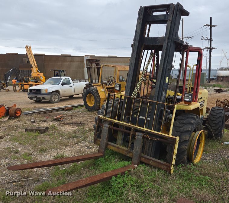 image for item DV1296 JCB 930 forklift