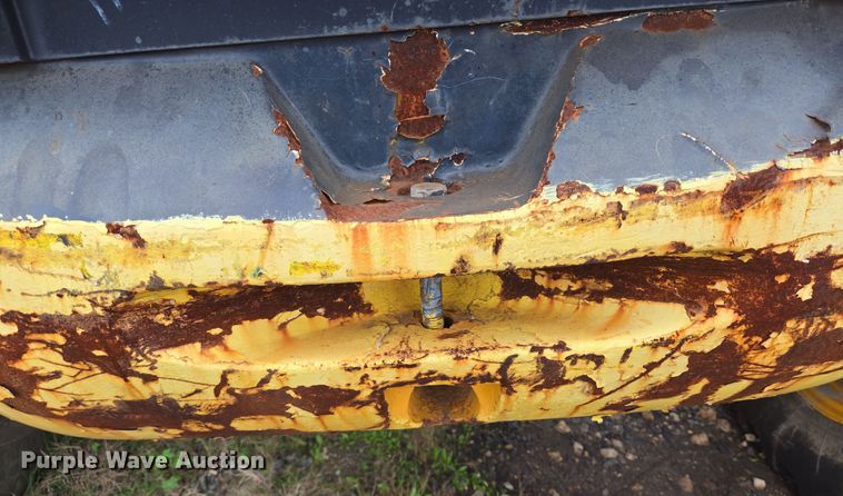 image for item DV1296 JCB 930 forklift