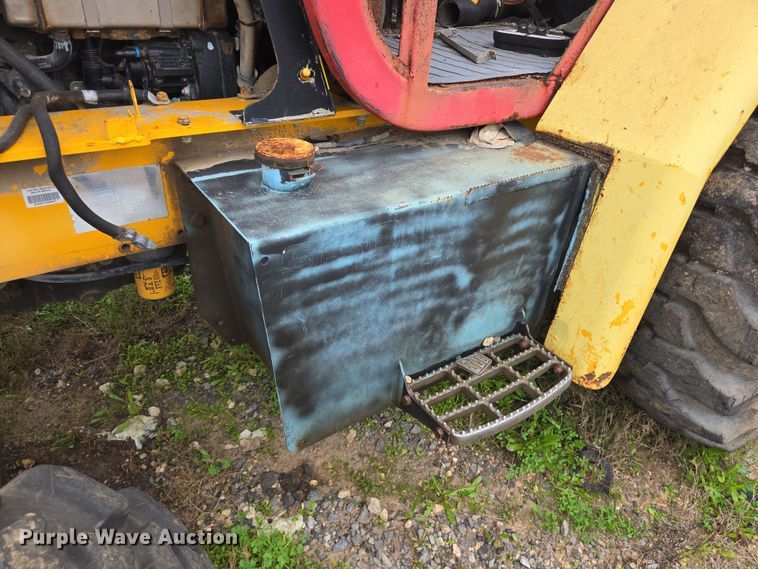 image for item DV1296 JCB 930 forklift