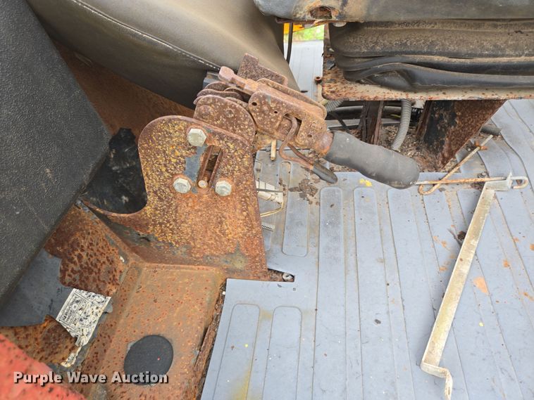 image for item DV1296 JCB 930 forklift